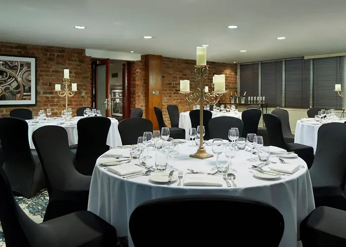 Manchester Marriott Victoria & Albert Hotel